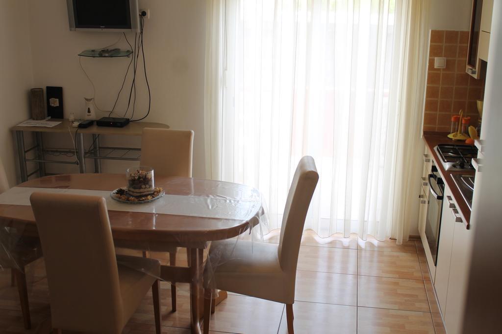 Apartments Roko Kolinda Bibinje Exteriér fotografie